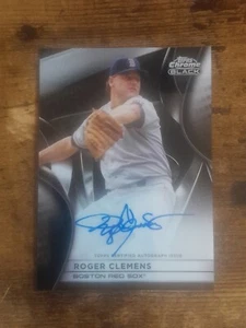 ROGER CLEMENS Autographed 2025 Topps Chrome Black - CBA-RC - Boston Red Sox - Picture 1 of 2