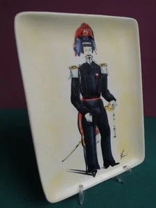 ceramica "TOSIN" - CARABINIERE IN ALTA UNIFORME - ANNI 70 VINTAGE - #C1# - Foto 1 di 8