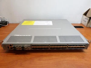 Conmutador de tela multicapa de 48 puertos Cisco - DS-C9148S-K9 - Imagen 1 de 17