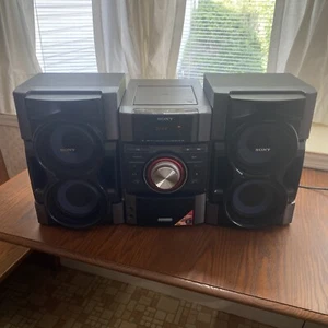 Sony HCD-EC79i CD & IPOD System w/ 2 Speakers SS-EC79 TESTED & WORKING - Picture 1 of 17