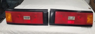 Conjunto de luces traseras Toyota Supra 1982-1983 OEM par derecha/izquierda Foto 1 de 4