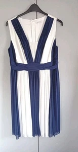 Berkertex Party dress Wedding Party Womans Size 16 - Picture 1 of 5