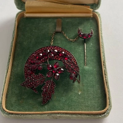 19th C. CRESCENT MOON Rose Cut GARNET Brooch w CHATELAINE Pin FLORAL Accents - Image 1 of 4