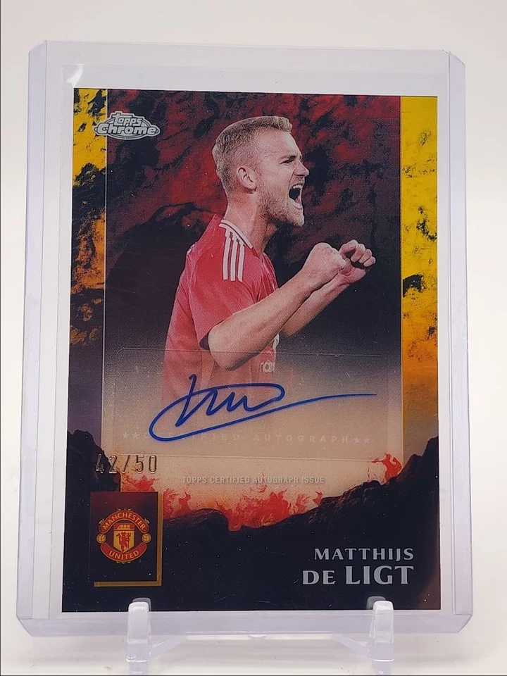 MATTHIJS DE LIGT 2024 TOPPS CHROME GOLD SPEAK OF THE DEVIL AUTO /50 Q2723 - Image 1 of 2