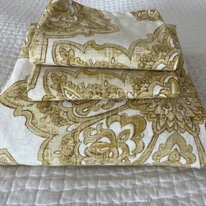 Pottery Barn Britt BETTBEZUG Goldmedaillon Stern F/Q & 2 STANDARD SCHEINE - Bild 1 von 12