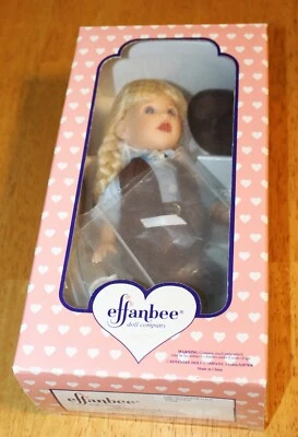 Effanbee ~ 8 IN BROWNIE DOLL GIRL SCOUTS OF USA #V1007 - Blonde Braid Brown Eye - Image 1 of 3