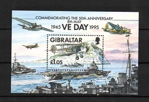 Hoja de sellos de Gibraltar 1995 Segunda Guerra Mundial/aviación/avión (Michel Block 21) montada sin montar o nunca montada - Imagen 1 de 1