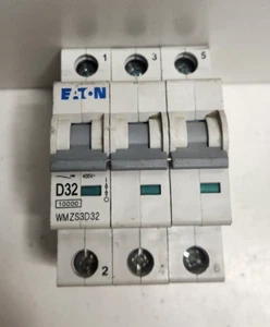 GUARANTEED! EATON 32A 277/480V 3-POLE CIRCUIT BREAKER WMZS3D32 - Picture 1 of 2