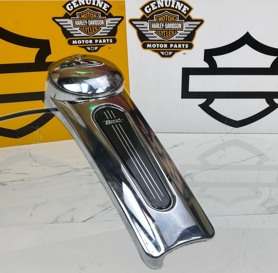 Cubierta de consola de tablero de tanque de combustible Harley Touring OEM 08-23 tapa de botón pulsador Foto 1 de 4