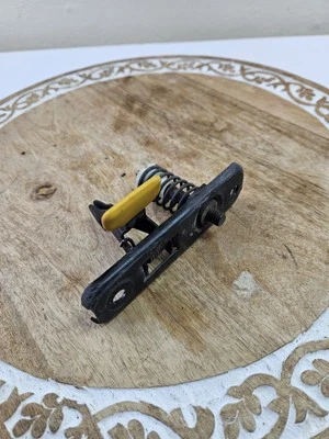 OEM Land Rover Discovery 2 capó cierre captura lanzamiento 1999 2004 FPB100160 Foto 1 de 4