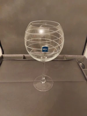 Винный бокал Mikasa Cheers Balloon Etched Spiral кубок 24,5 унции сменный - Изображение 1 из 4