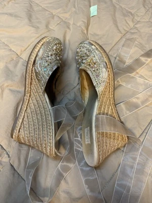 De Colección Arizona Tacones de Cuña Embellecidos 8.5 Cintas Cuentas Doradas Alpargata Y2K Boho Foto 1 de 4