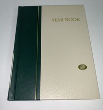 Vintage The World Book Year Book 1991 Review of Events in 1990 Hardcover Used