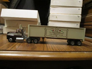 Camión Winross sin usar, en caja restaurante familiar Enk's Baron Stiegle - Imagen 1 de 10