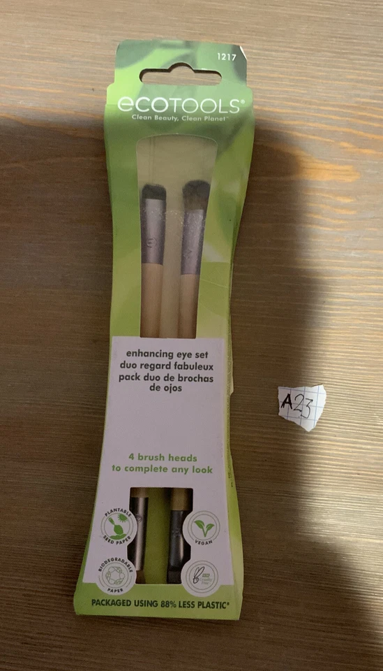 🌍 ECOTOOLS Makeup Brush -1217,Clean Beauty,Damaged Box ‼️ - Image 1 of 3