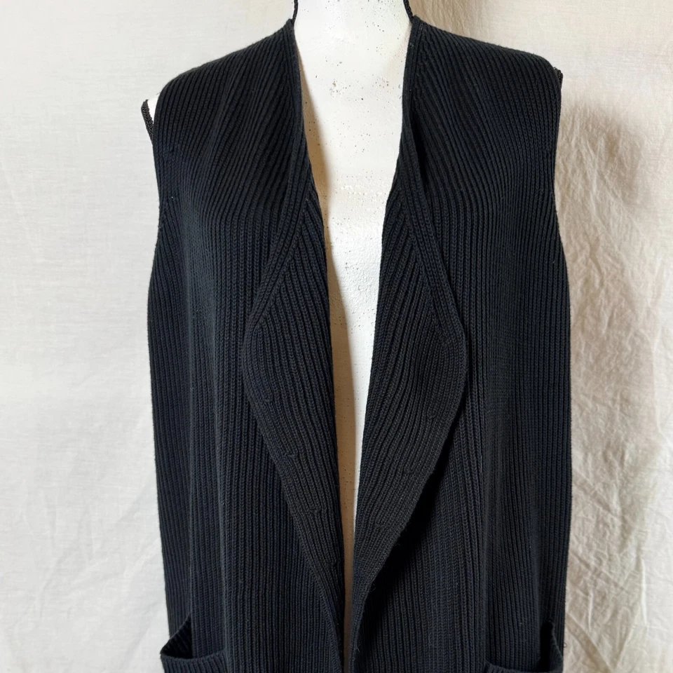 NUEVO CON ETIQUETAS Espléndido Chaleco Suéter Negro Acanalado Julieta Frente Abierto Para Mujer S Venta al por menor $198 Foto 1 de 4