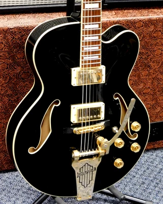 2009 Ibanez Artcore AF75TDG Hollowbody w/ Vibrato! Gloss Black w/ Gold Hardware! - Image 1 of 4