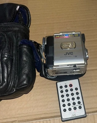 JVC GR-DX100EK Digital Camcorder MINI DV - Image 1 of 4