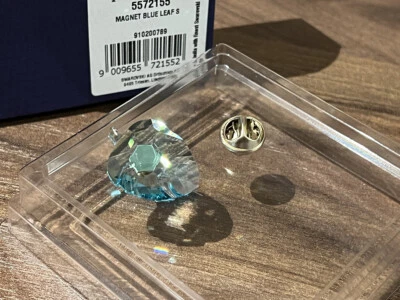 Swarovski Figure 5572155 Jungle Beats Leaf Magnet 2.2 cm - Ovp & Certificate - T - Image 1 of 4