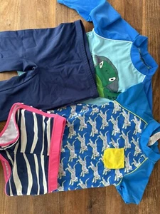 Je 2 UV-shirts und Hosen Größe 116 - Bild 1 von 6