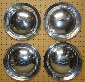 FOUR VINTAGE 1953 53 CHEVROLET CHEVY IMPALA BEL AIR NOMAD WHEEL COVERS HUBCAPS - Picture 1 of 12