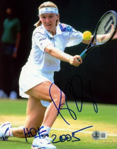 JANA NOVOTNA SIGNED AUTOGRAPHED 8x10 PHOTO + HOF 2005 VERY RARE BECKETT BAS - Picture 1 of 2