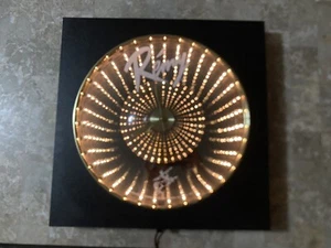 Vintage Remy Martin Mastercrafters Infinity Mirror Wall Clock Square Advertising - Picture 1 of 10