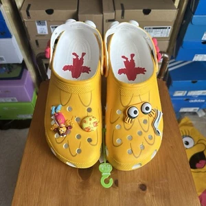 UK 11 - Crocs x McDonalds Clogs - Bild 1 von 4