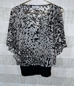 Jennifer Lopez Women's V Neck Cheetah Print 3/4 Sleeve Blouse Medium 25x18 - Picture 1 of 4