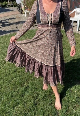 Gunne Sax 70s Vintage Black Dress Rare Calico Floral Print Midi Lace Corset 7 - Image 1 of 4