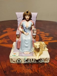 Mini statuina in ceramica con liquore Cleopatra (vuota) - Foto 1 di 6