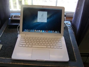 MacBook Modelo Macbook6.1 Intel Core 2 Duo 2.26GHZ 2GB RAM 250GB HD - Imagen 1 de 4