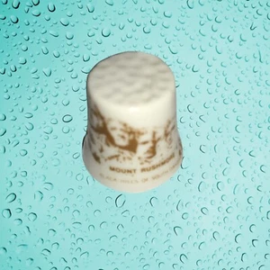 "Mt. Rushmore" Vintage Advertising Thimble - Picture 1 of 2