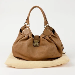 Louis Vuitton Mahina L 148391315 - Picture 1 of 13