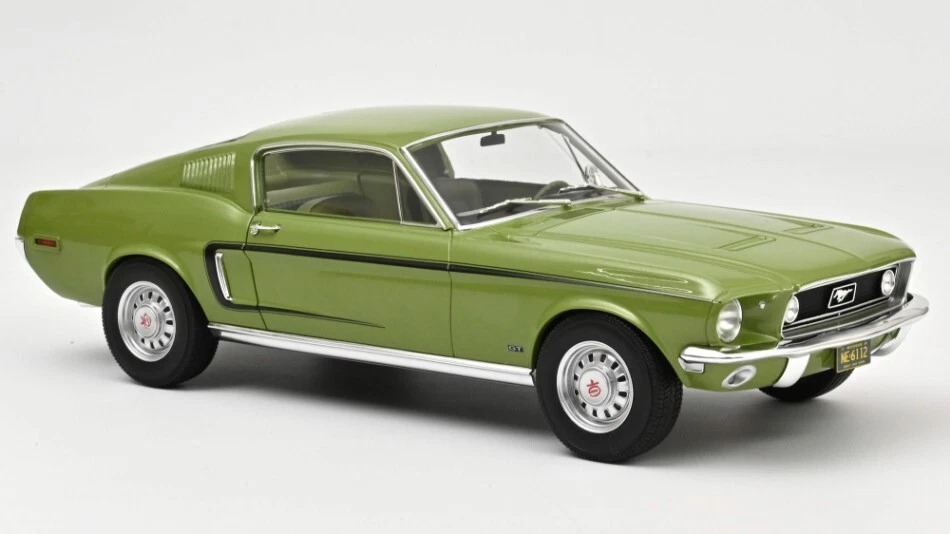Modellino auto scala 1:12 Norev FORD MUSTANG FASTBACK GT 1968 diecast modellismo - Immagine 1 di 1