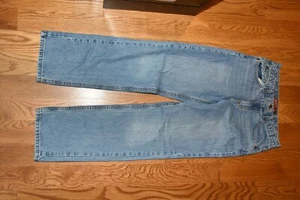 ARIZONA JEAN CO. GIRL'S 18 JEANS MEASURE 30X30 - 10.5 INCH MID RISE - Picture 1 of 4