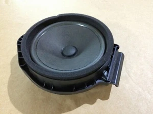 VAUXHALL ASTRA J MK6 10-15 GENUINE FRONT DOOR SPEAKER LEFT RIGHT ANY SIDE - Picture 1 of 1