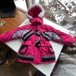 Vintage 80s/90s Pink Floral Winter Coat 4T Velvet Trim & Faux Fur Hood - Picture 1 of 8