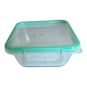 Snapware Pyrex Glass Medium Square 4 Cup Food Storage Container & Lid 8704 - Picture 1 of 7
