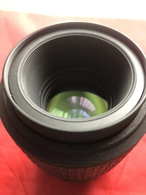 Lente macro Sigma AF 105 mm F2,8 FX Nikon D70,80,90,200,300,600,700,750,800,810 Foto 1 de 4