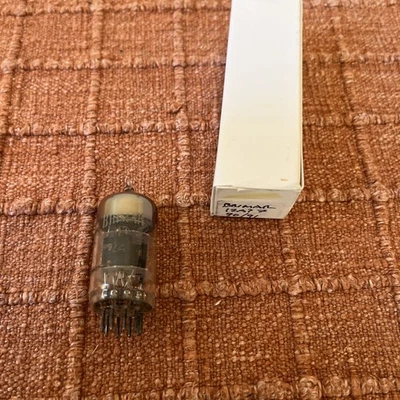 Pruebas de tubo Brimar 12AT7 de colección NOS Hickok ¡muy, muy fuerte! Foto 1 de 4