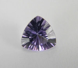 1.445 Carats Natural Brazilian Amethyst Faceted Gemstone Trillion AMT34 - Picture 1 of 2