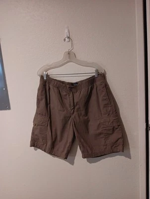 Croft & Barrow Shorts Brownb 100%  Cotton Comfort Outdoor Casual Short - Image 1 of 4