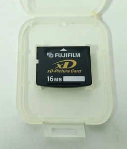 Fujifilm xD Picture Card 16MB For Olympus and Fujifilm Digital Cameras - Picture 1 of 2