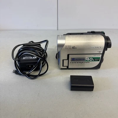 SONY HANDYCAM DCR-HC38 Untested As Is - Image 1 of 4