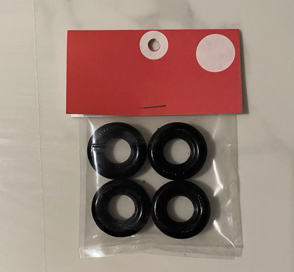 Neumáticos AMT Authentic Model Turnpike REPRO - paquete de 4 Foto 1 de 1