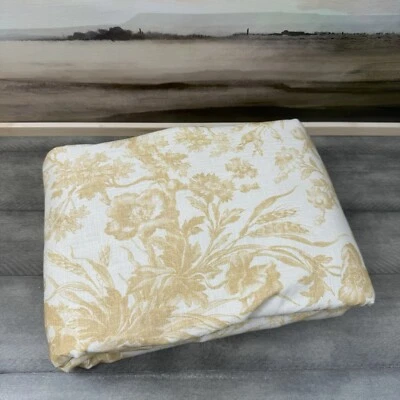 Pottery Barn Sorrel Toile Duvet Cover King/Cal. King Harvest Gold Red Mark Read - Image 1 of 4