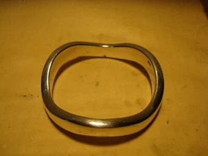 Sterling Silver Wavy Bangle Bracelet SU THAILAND 20 G - Picture 1 of 8