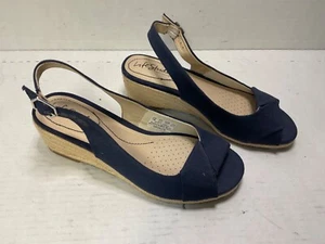 SALE  New Size 7 LifeStride Socialite Wedge Sandal shoes - Picture 1 of 6