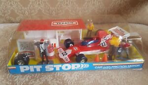 Vintage TEXACO TEAM Pit Stop Car w/Friction Motor Playset by LUCKY ☆ SHIPS FREE☆